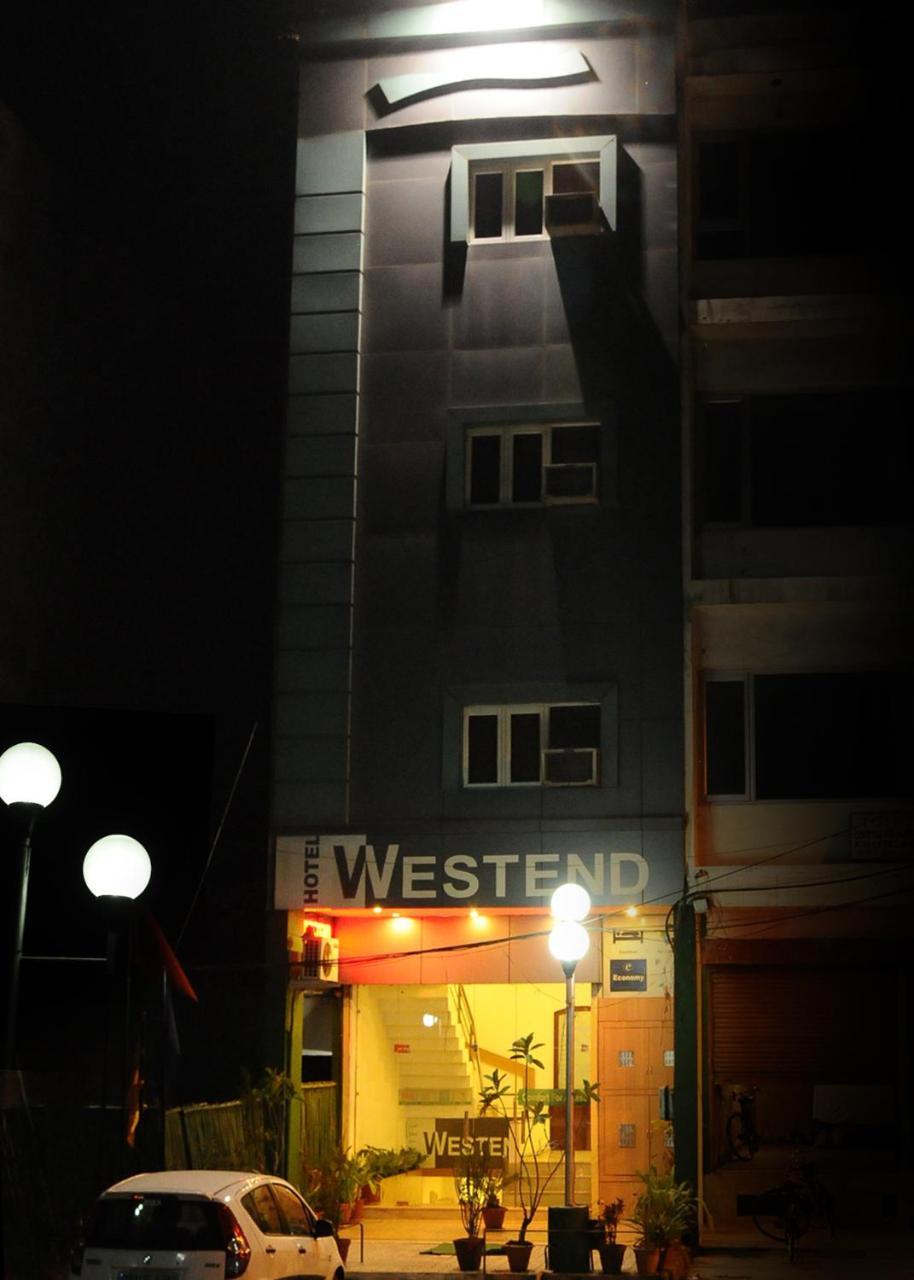 Hotel Westend Dźalandhar Zewnętrze zdjęcie
